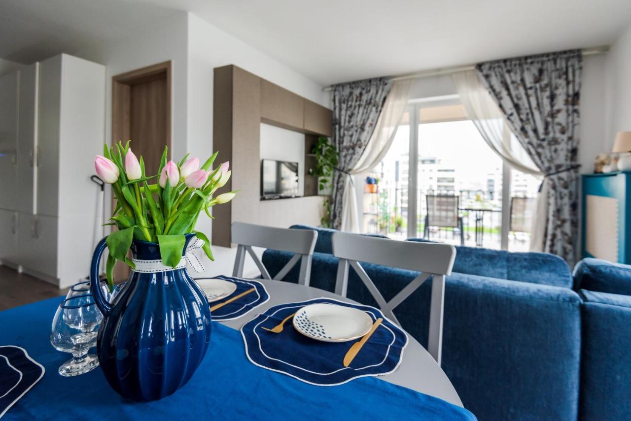 Lovely Chic Studio, On A Beautiful Promenade Apartment Брашов Екстериор снимка