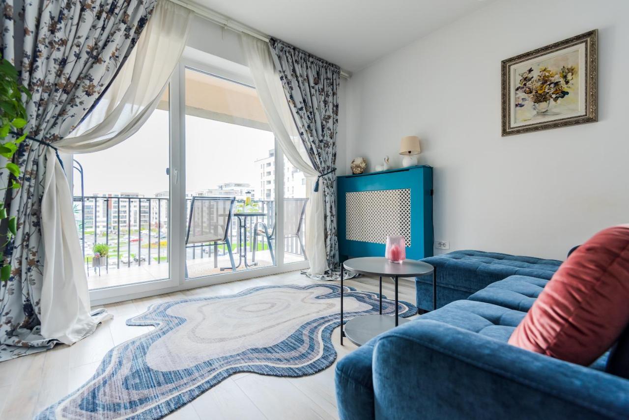 Lovely Chic Studio, On A Beautiful Promenade Apartment Брашов Екстериор снимка